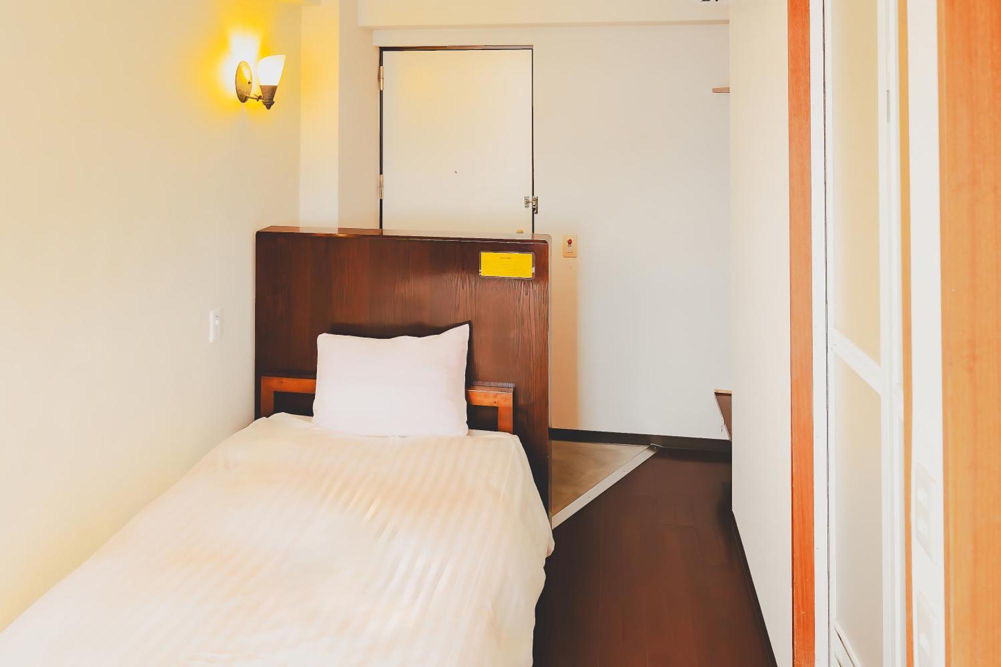 Van Cortlandt Hotel Aira Exterior foto